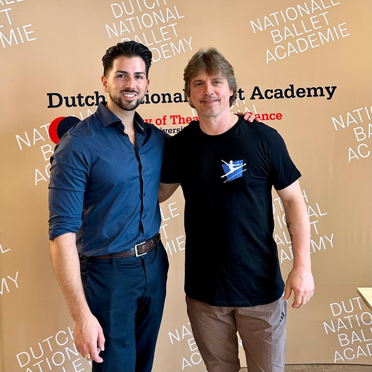 Professor e assistente de direção do IOA, Lars van Cauwenbergh, ministra aulas na Holanda – Amsterdam International Summer School 2024